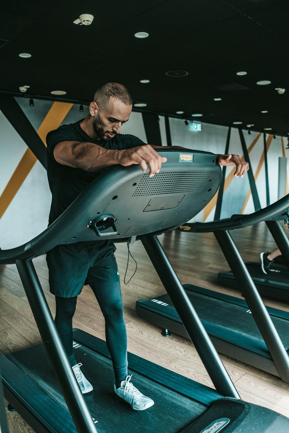 AI-Powered Fitness Center
